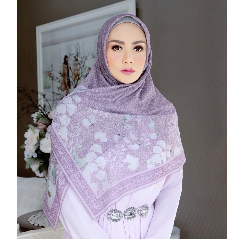 Mevrouw Hijab JAMILA 120x120 Ultrafine Lasercut