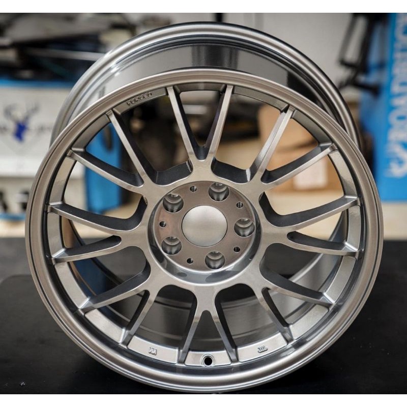 Jual velg racing r18 SE37 LEBAR 8,5 ET 22 Velg mobil ring 18 Innova