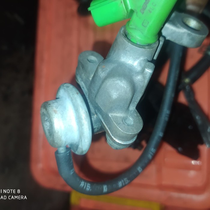 Jual PART fuel pressure regulator vacuum bensin Innova original
