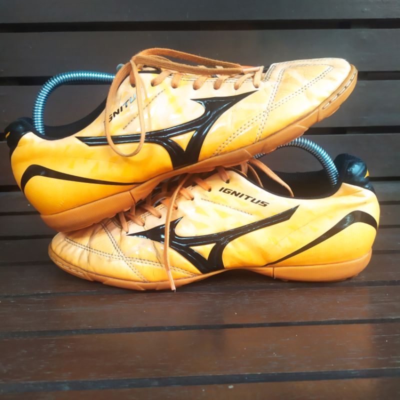 Jual sepatu futsal mizuno ignitus original hotsell