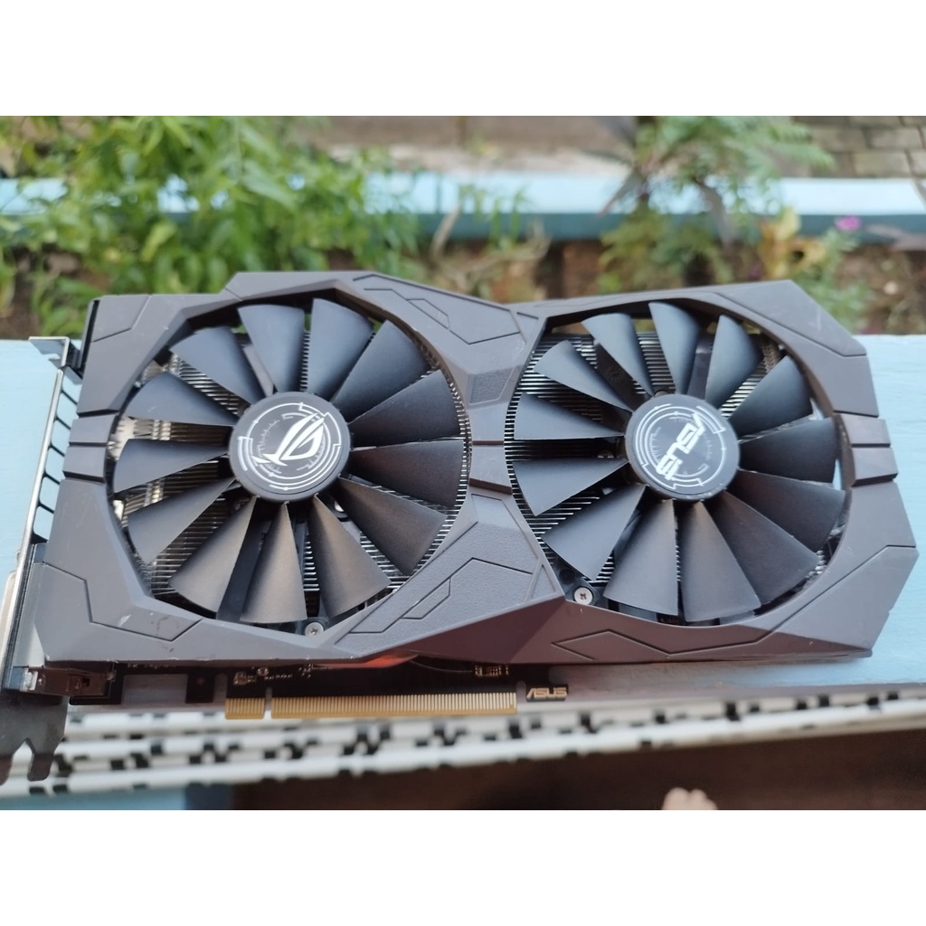 Jual Asus Strix Rx 580 8gb 256bit Like New Shopee Indonesia 6999