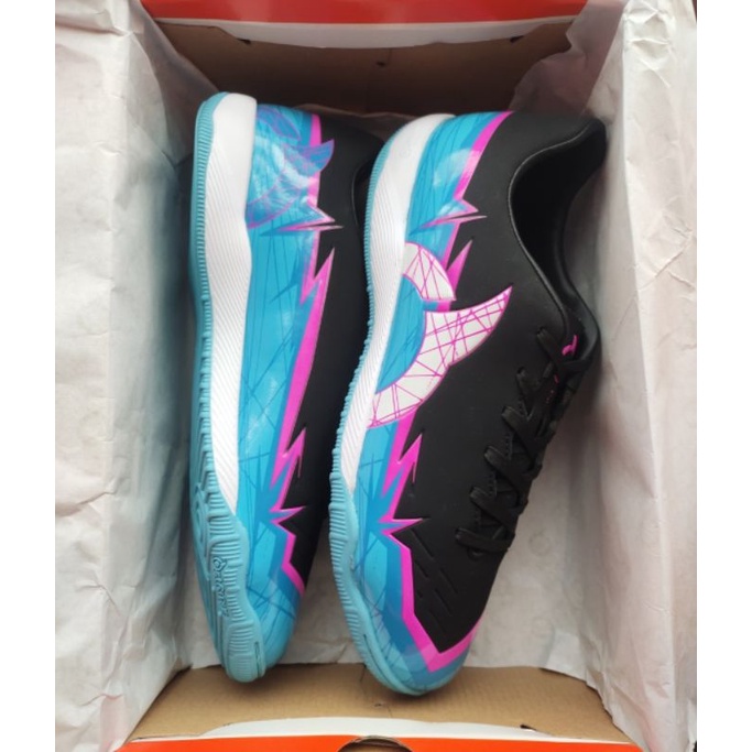 Jual Ortuseight Catalyst Raiden in Black white Ultra | Shopee Indonesia