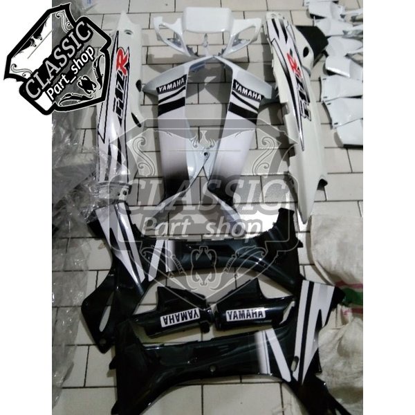 Jual COVER BODY FIZ R FULLSET BODY HALUS FIZR HITAM PUTIH SPECIAL ...