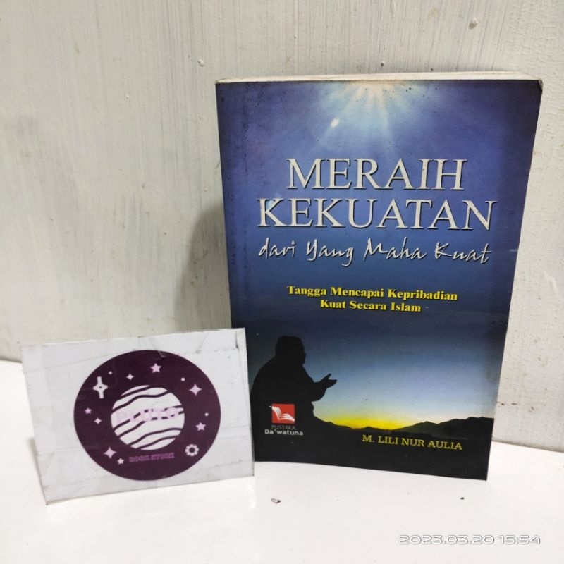 Jual Buku Murah Pluto Buku Meraih Kekuatan Dari Yang Maha Kuat Shopee Indonesia