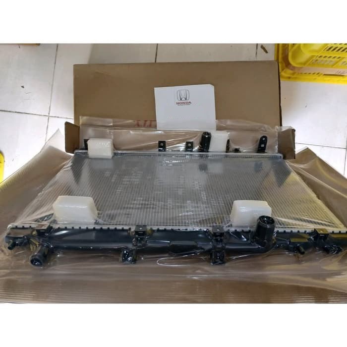 Jual Radiator hrv 2015 2016 2017 manual radiator honda 2015 2016 2017 ...