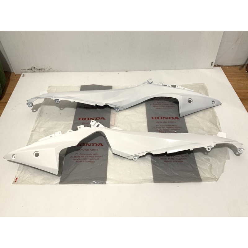 Jual Cover body side sambungan body samping supra X 125 fi injeksi K41 ...