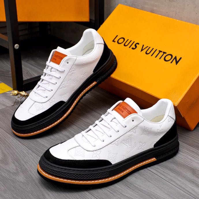 Louis Vuitton Ollie Richelieu Sneakers, Fesyen Pria, Sepatu , Sneakers di  Carousell