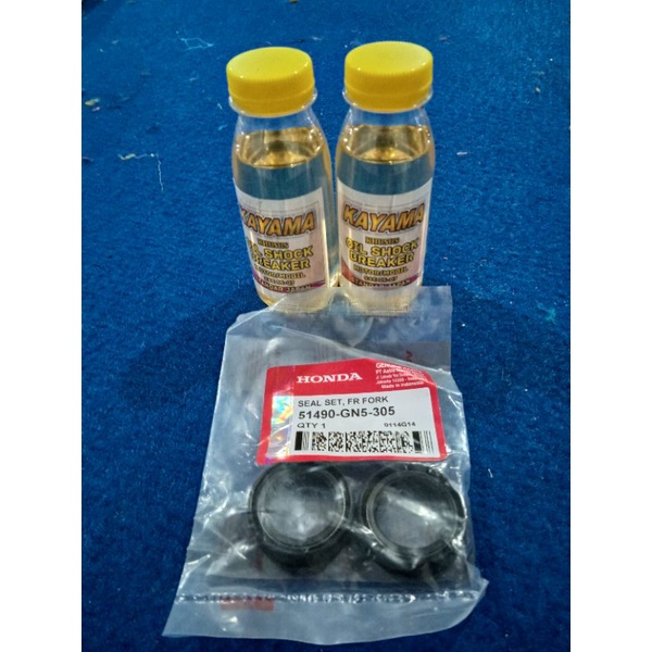 Jual Paket Seal Shock Depan + Oli Kayama standart japan untuk Vario
