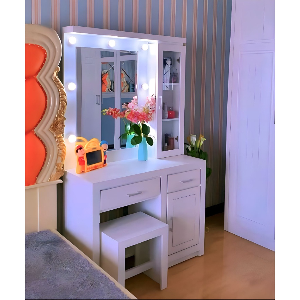 Jual Meja rias Lampu / Tolet minimalis Kayu jati | Shopee Indonesia