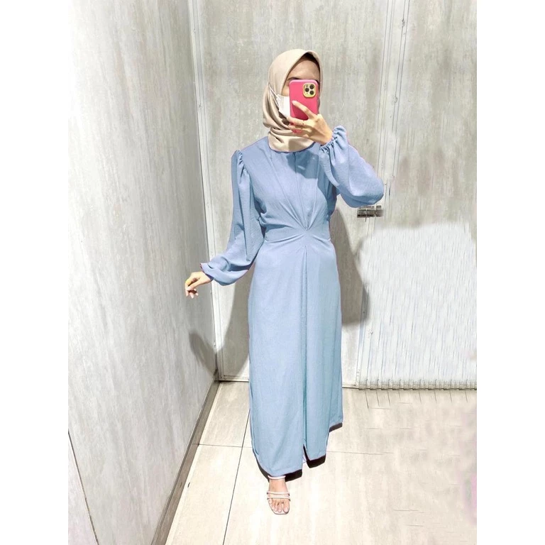 Detail bahan airflow crinkle Novia Midi Dress