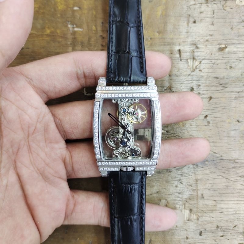 Anita watch28 Anita watch28 JAM TANGAN PRIA CORUM SILVER DIAMOND AUTOMATIC JAPAN MOVEMENT DIAMETER 3 3CM