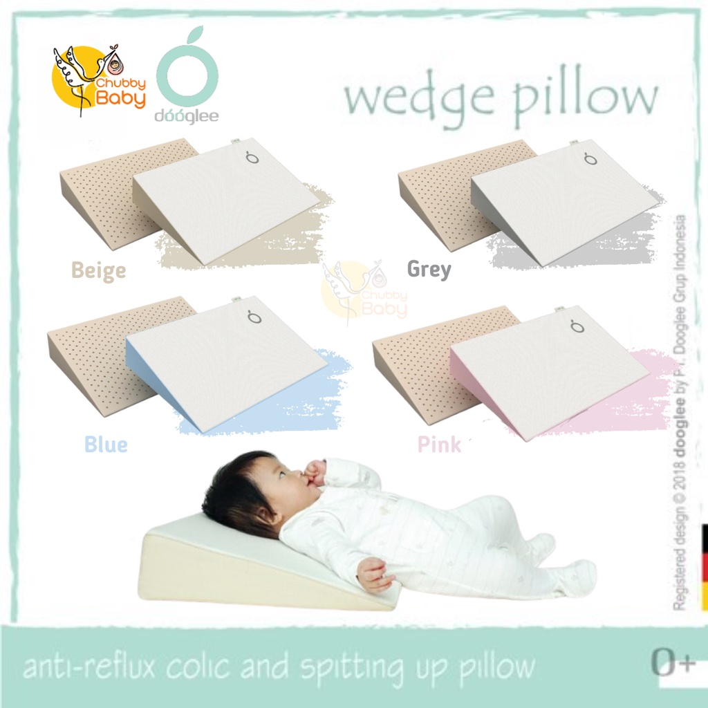 Dooglee Wedge Pillow Bantal Gumoh Bayi