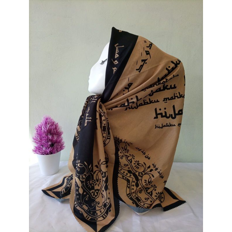 Jual Kerudung Santri Tulisan Cantik Motif Lengkap Kalam Hikmah Motif Koran Tulisan Kata Mutiara