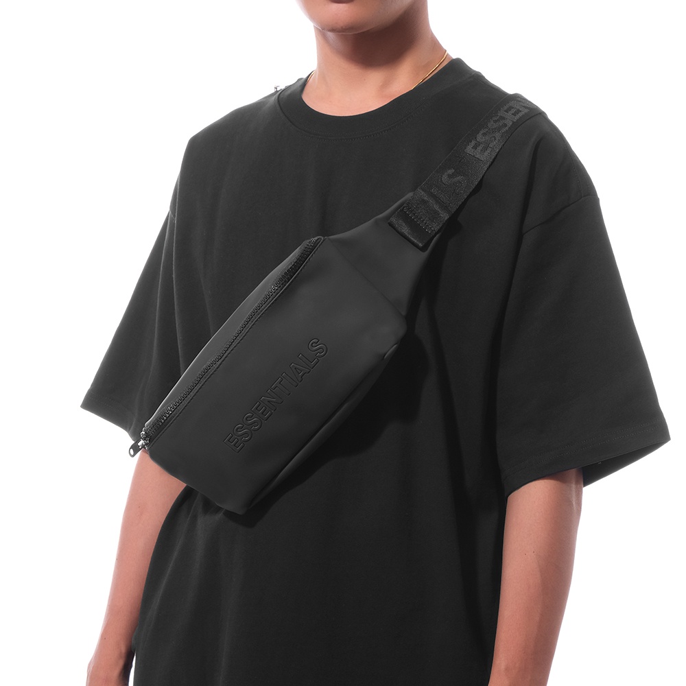 ESSENTIALS ボディバッグ ブラック S FOG Essentials☆ Crossbody Bag