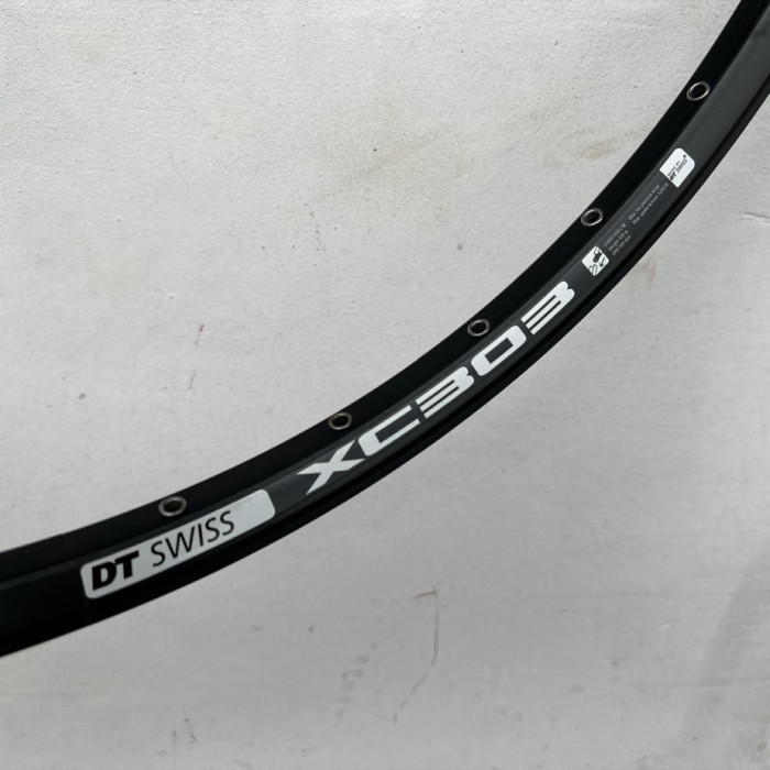 RIMS VELG MTB 26 32 HOLE DT SWISS XC 303 DISC BRAKE 32H RODA ALLOY ORI  Putih - Main Image