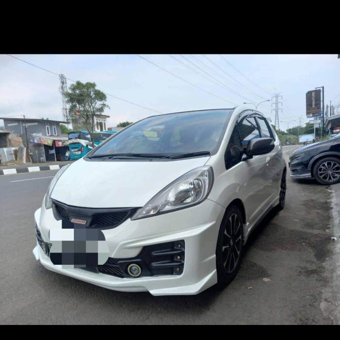 Jual bodikit jazz body kit jazz bodi kit jazz bodykit honda jazz 2008