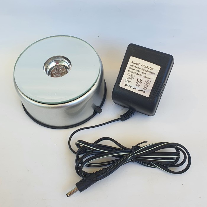 Jual Display Adaptor Putar (besar) - hiasan meja display jualan ...