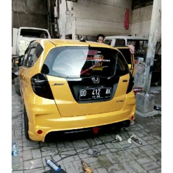Jual SPAREPART bodykit jazz Rs 200811 BODY KIT HONDA JAZZ BODIKIT