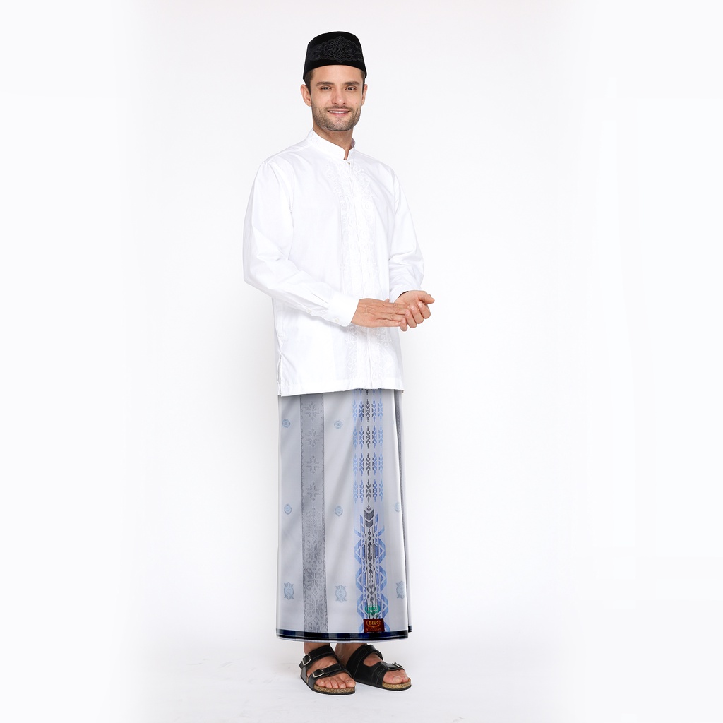 Jual Sarung BHS Excellent Gold Motif E57 JGB Putih Biru | Shopee Indonesia
