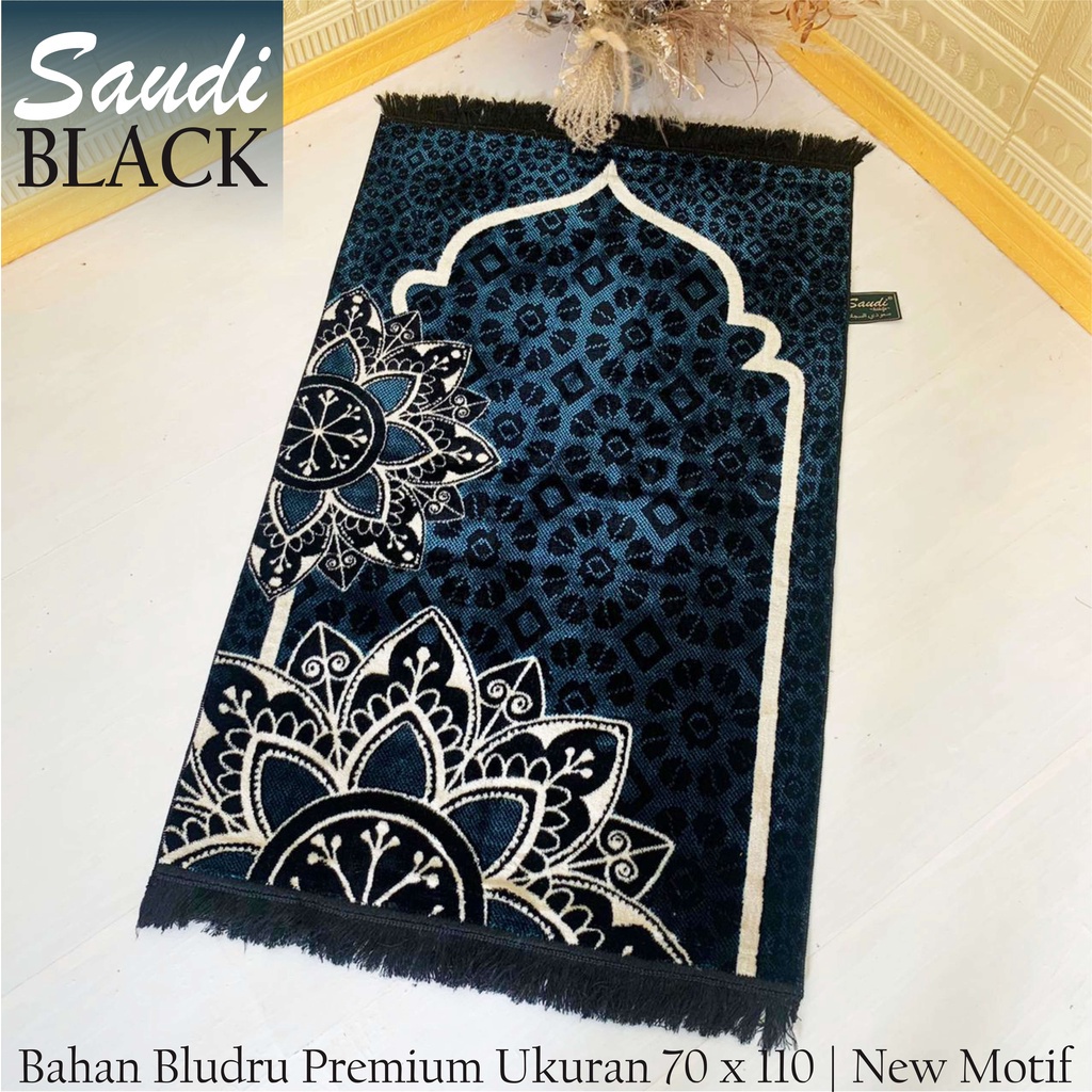 Sajadah turki bludru hitam premium,motif bunga,turki premium uk 70 x 110 saudi floral