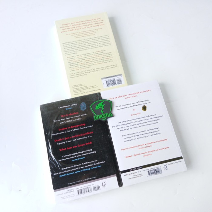 Jual BUKU SAPIENS & HOMO DEUS YUVAL NOAH HARARI SET BAHASA INGGRIS ...