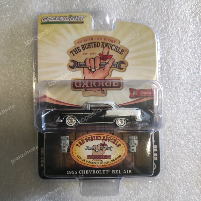 GMC K2500 Sierra Grande Wideside body 1982 Knuckle Busted garage 1/18 Greenlight 13612 810027494672 B0993MYPLH, K30, K10, K20