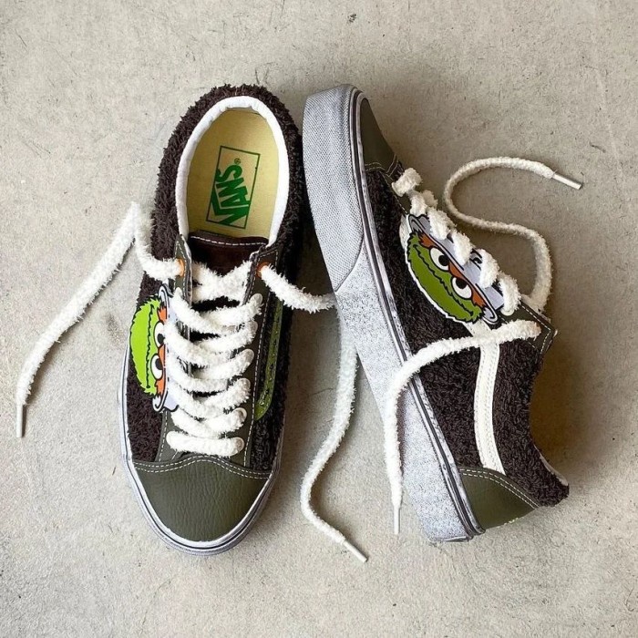 Jual VANS OLD SKOOL X SESAME STREET BLACK GREEN ORIGINAL | Shopee