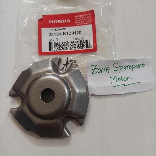 Jual Plate Ramp Tutup Rumah Roller PCX 160 AHM 22131 K1Z N20 | Shopee ...