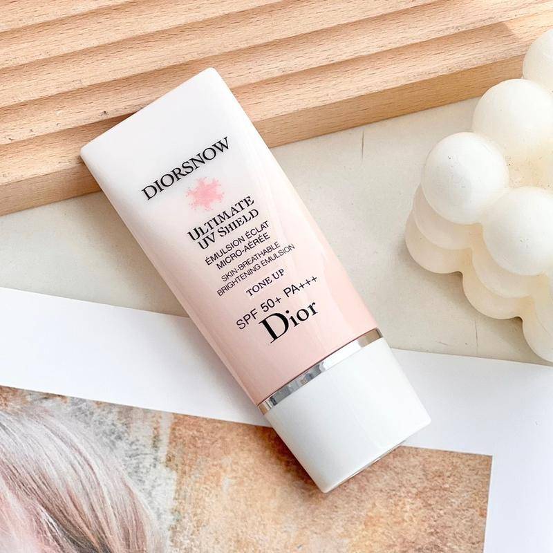 ディオール UV Shield Tone Up 30ml 2本 ディオールSnow UV Shield Tone Up 30ml 2本 DIORSNOW ULTIMATE UV
