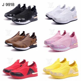 Sepatu Lv type #54, Fesyen Pria, Sepatu , Sneakers di Carousell