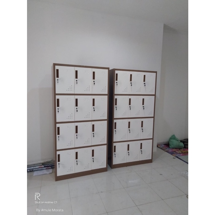 Jual Loker besi Locker Besi 12 Pintu - Lemari Locker Besi Murah ...