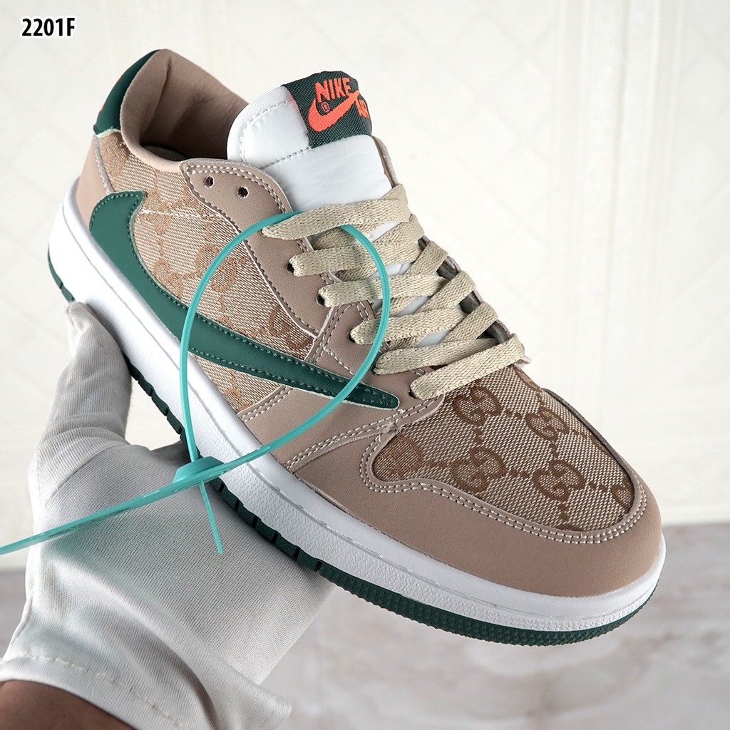Jual SEPATU CEWEK BASKET TRAVIS SCOTT X AJ 1 LOW GC PREMIUM 2201F (FREE ...