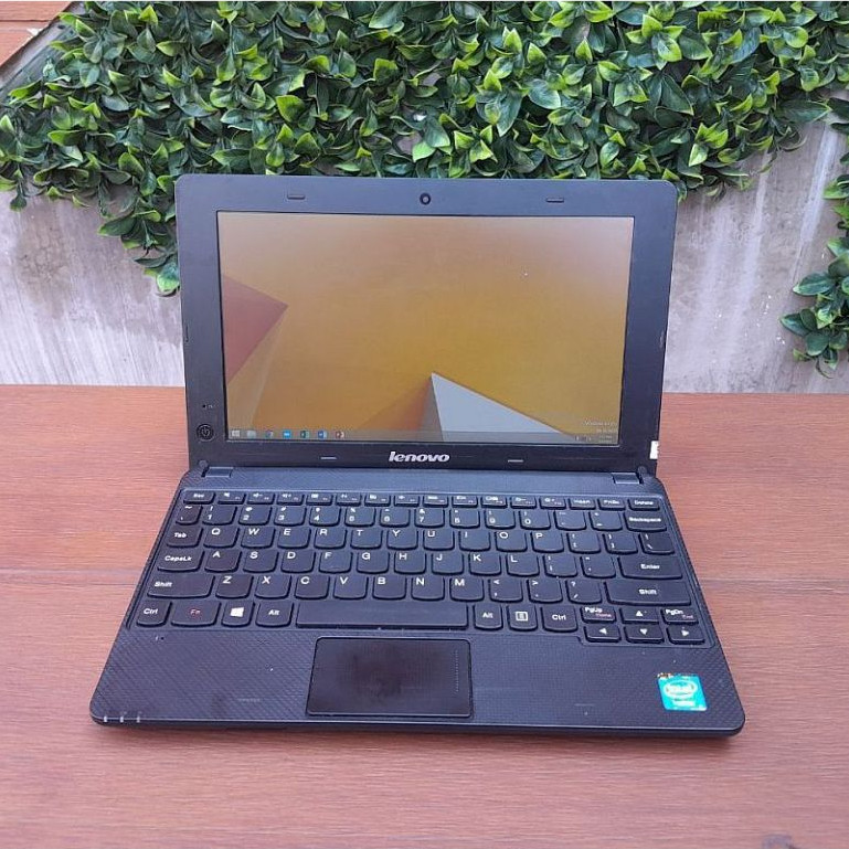 Jual Laptop multimedia Lenovo E10-30 Intel Celeron N2800 Ram 2Gb Hdd ...