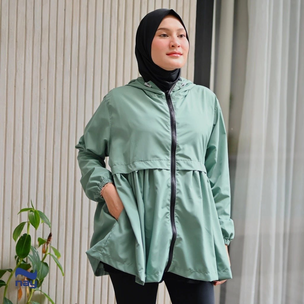 Jacket Olahraga Wanita Anti Gerah dan Nyaman untuk Aktivitas Outdoor