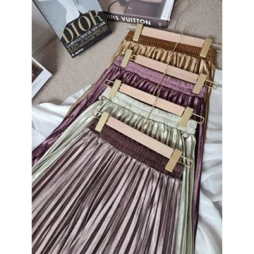 Threelook Rok Plisket Bludru Velvet Premium 7 8 Model Korea Style Remaja Warna Hitam Cokelat