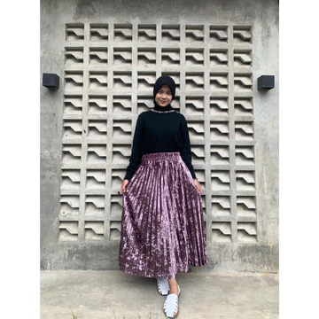Threelook Rok Plisket Bludru Velvet Premium 7 8 Model Korea Style Remaja Warna Hitam Cokelat