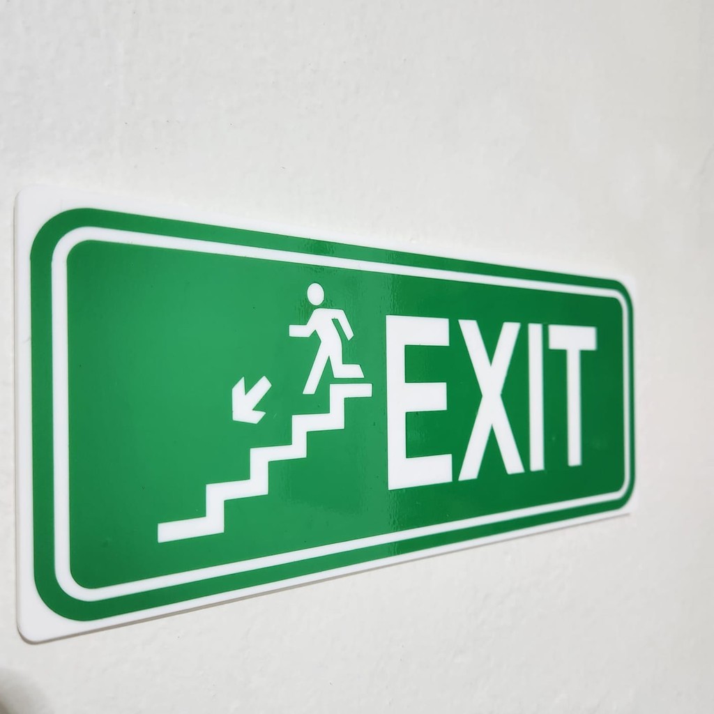 Jual papan akrilik penanda exit tangga kanan dan exit tangga kiri 2mm ...