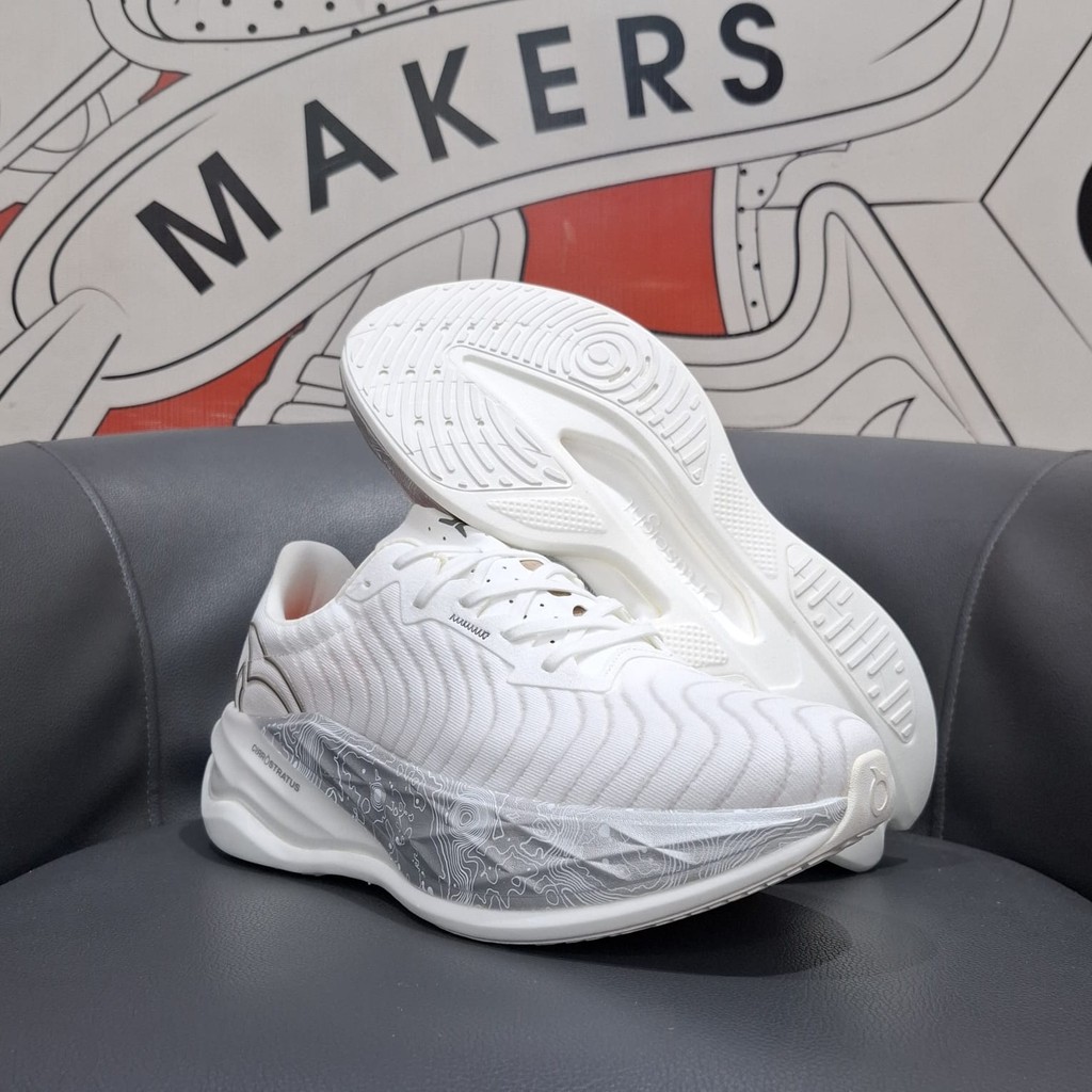 Sepatu Running Daily Training Ortuseight Lunar Winter Moon Original