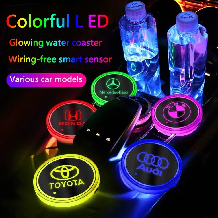 Alas cangkir air LED warna-warni bercahaya di mobil alas anti selip interior mobil bercahaya lampu suasana dekoratif sensor otomatis