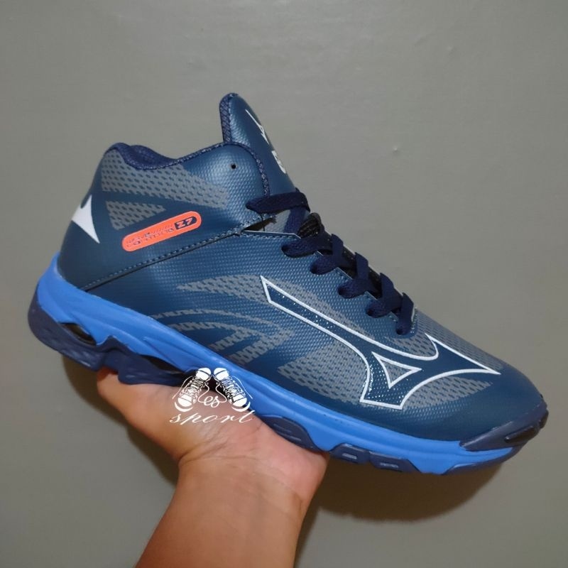 Jual Mizuno Wave Lightning Z7 Mid Mizuno Wlz 7 Sepatu Volly Mizuno Wave Thunderstorm