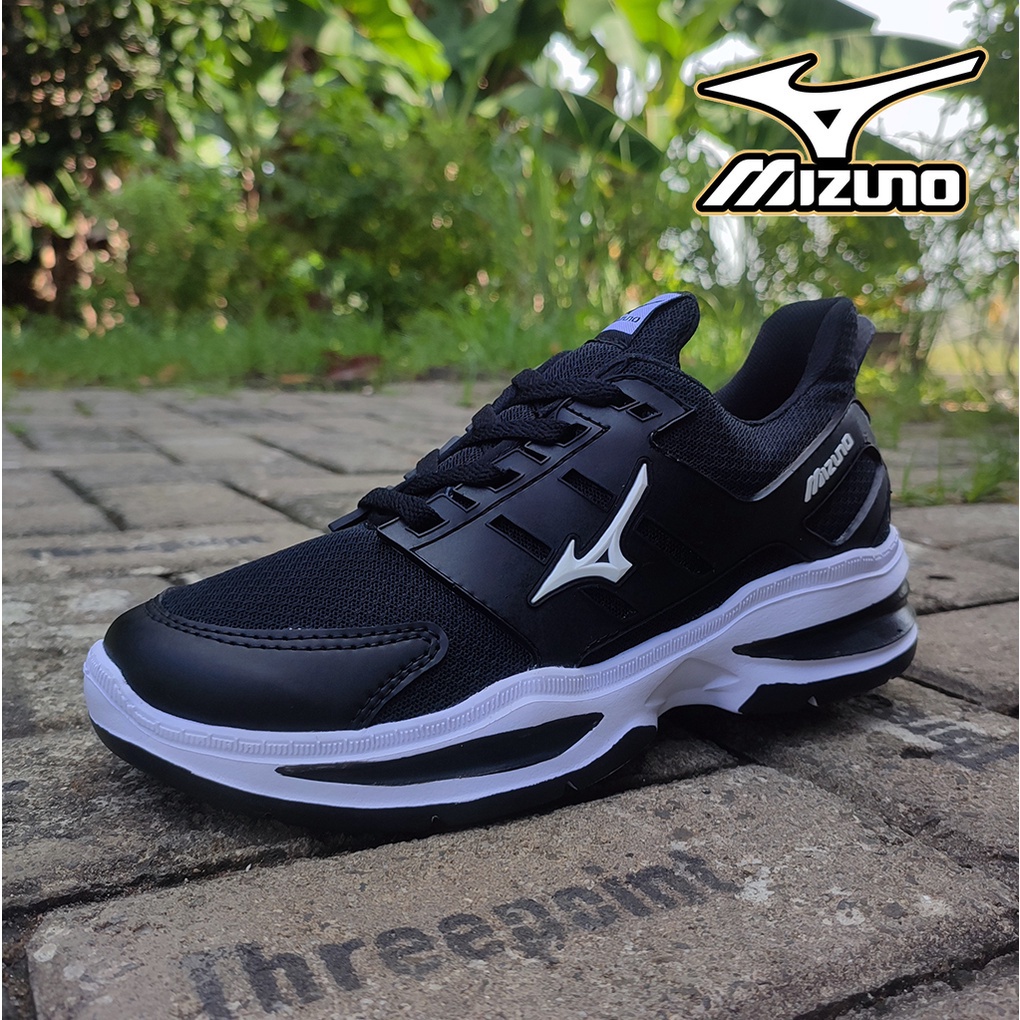 Jual PROMO AKHIR TAHUN Sepatu Mizuno Pria Model Running Hitam Putih Sepatu Olahraga Volly Spatu Sneakers Pria Wanita Original Terbaru Official Store Shopee Indonesia