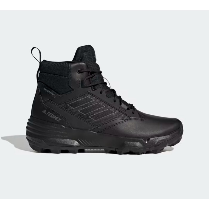 Sepatu adidas terrex mid store