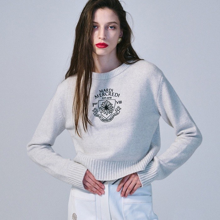 ○Mardi Mercredi○CASHMERE CROP SMALL EMBLEM_NAVY