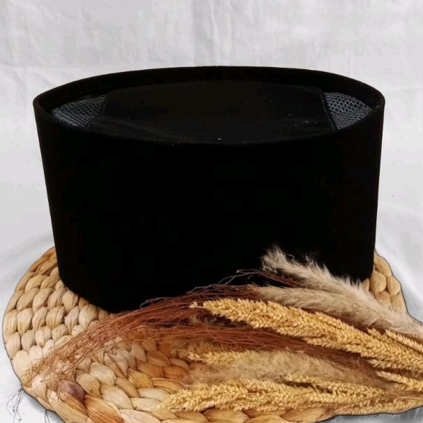 Jual Songkok peci kopiah hitam peci hitam tinggi 14 cm / 15 cm Bahan ...