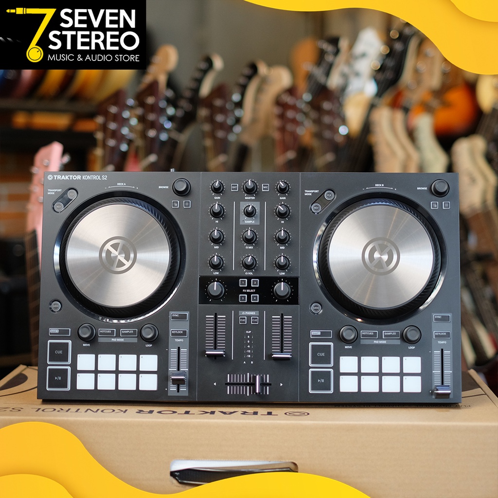 NATIVE INSTRUMENTS TRAKTOR KONTROL S2 Mk3, Système Intégré DJ 2 Mk2 Systeme Integre Dj 2 Platines