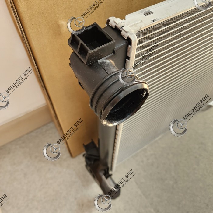 Jual RADIATOR MERCEDES BENZ W204 W212 W172 C200 C250 C280 E200 E250 ...