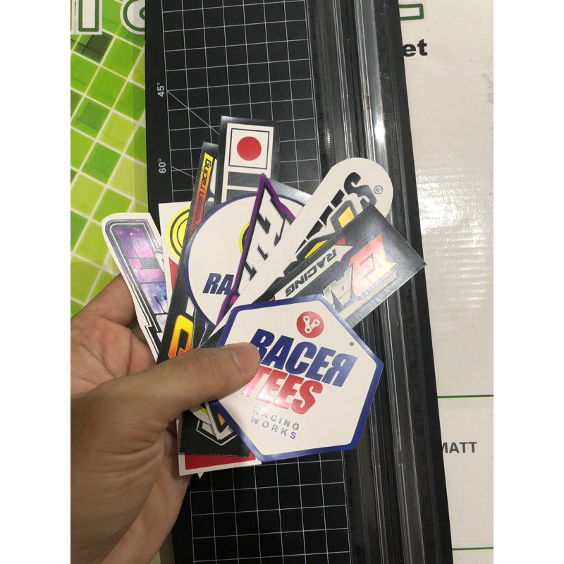 Jual sticker pack racing barbara racertees wijaya stiker helm motor ...