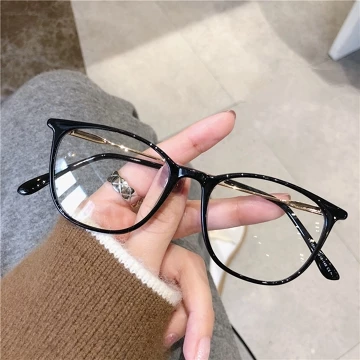 FOMAMATA Kacamata Minus Photocromic Wanita Anti Radiasi Blueray UV400 Frame 2 In 1 Astigmatism