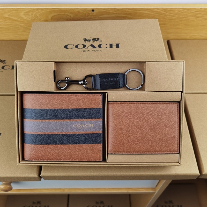 Jual (COD) Wallet coach 3 in 1 brown In Signature Original | Shopee ...