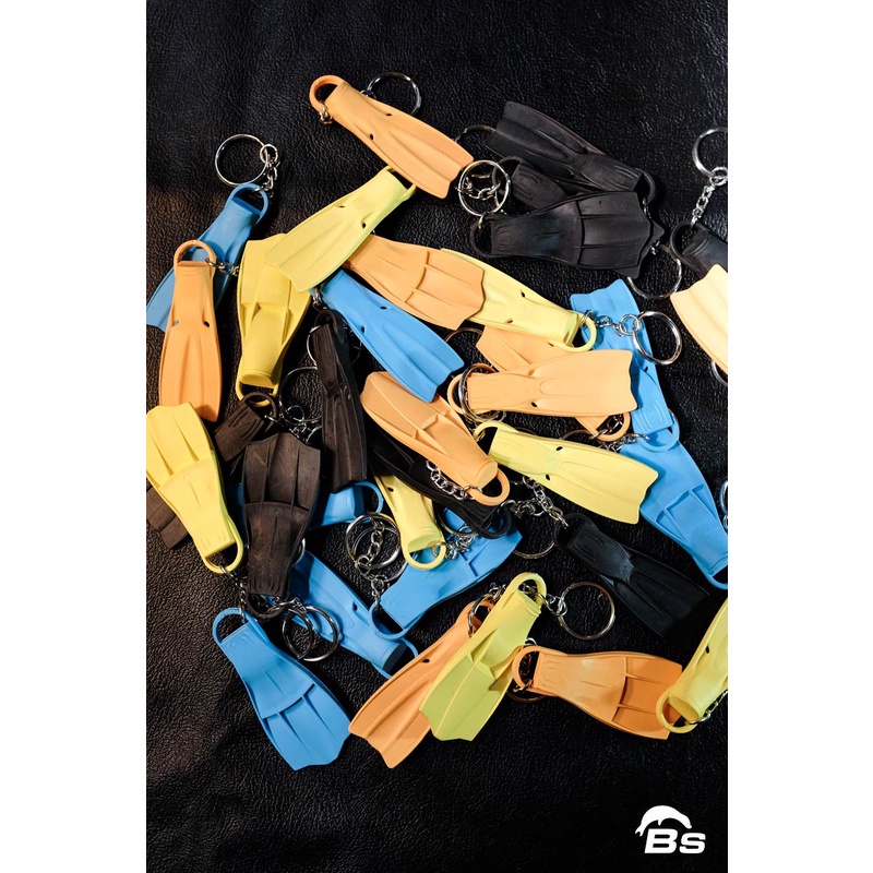 Jual Deep Ocean Supplies - Jet Fin Keychain | Shopee Indonesia